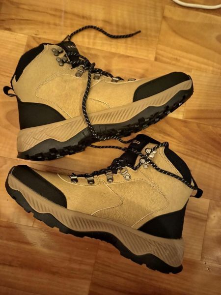 Béžové trekové boty Filippo MTR6653/24 BE