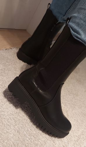 Černé boty Filippo DBT3001/22 BK