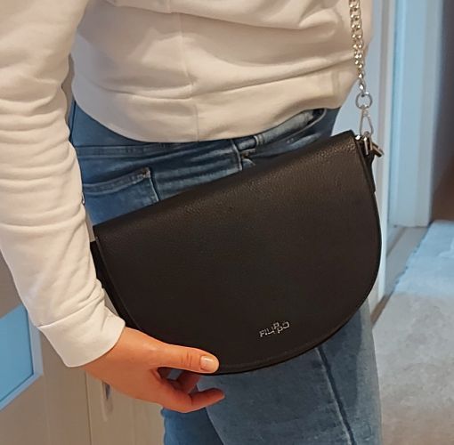 Černá kabelka Filippo TD0258/22 BK